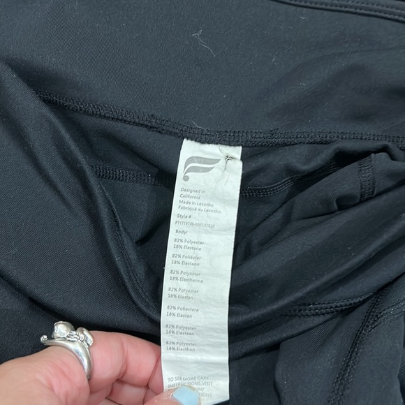 Fabletics leggings - Picture 3 of 3
